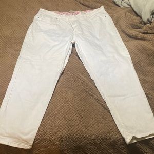 Vintage America Blues is the brand.  says size 16/33 never been worn